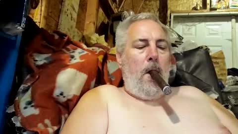 AFGuy71 online show from November 9, 8:01 am