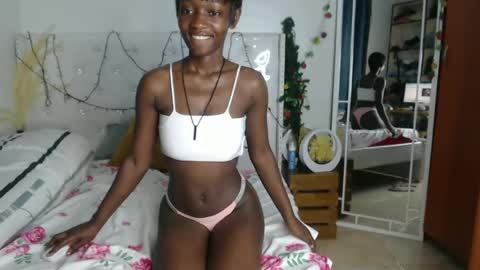 Snapshot of africanpetitequeen chatting on December 23, 10:23 pm CIARA online show from December 23, 10:23 pm