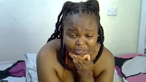 Snapshot of afrisayari chatting on March 21, 6:33 pm afrisayari online show from March 21, 6:33 pm