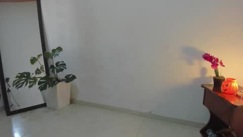 Lorena online show from October 23, 2:38 pm