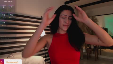 Emma online show from December 12, 11:25 pm