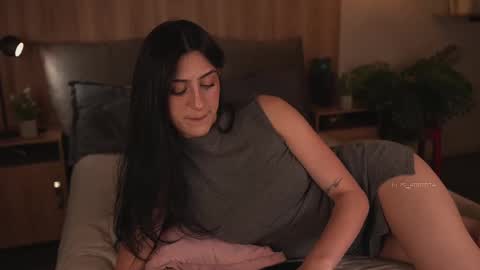 Emma online show from September 18, 1:18 am