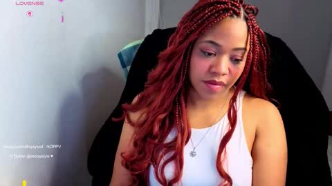 Snapshot of afrojayleof chatting on February 1, 12:42 am Jayle online show from February 1, 12:42 am