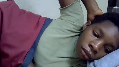 Snapshot of afronubians_ chatting on January 27, 7:24 am pink and josphen online show from January 27, 7:24 am