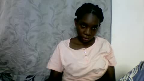 Snapshot of afronubians_ chatting on January 30, 6:43 pm pink and josphen online show from January 30, 6:43 pm