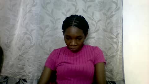 Snapshot of afronubians_ chatting on January 31, 9:48 am pink and josphen online show from January 31, 9:48 am