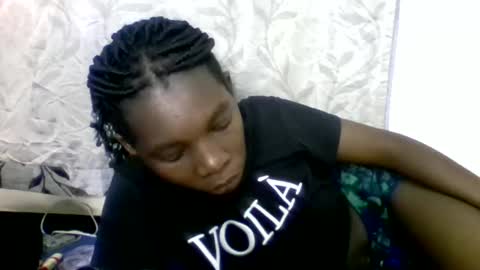 Snapshot of afronubians_ chatting on February 8, 7:16 pm pink and josphen online show from February 8, 7:16 pm