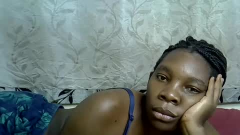 Snapshot of afronubians_ chatting on February 24, 1:53 pm pink and josphen online show from February 24, 1:53 pm