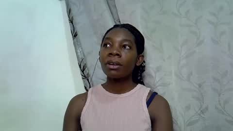 Snapshot of afronubians_ chatting on February 26, 5:31 am pink and josphen online show from February 26, 5:31 am