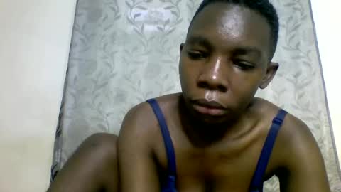 Snapshot of afronubians_ chatting on March 6, 8:52 am pink and josphen online show from March 6, 8:52 am