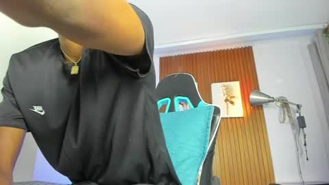 afrowayuu online show from July 3, 11:16 am