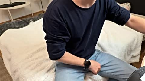 AfterTheRun online show from March 28, 10:20 pm