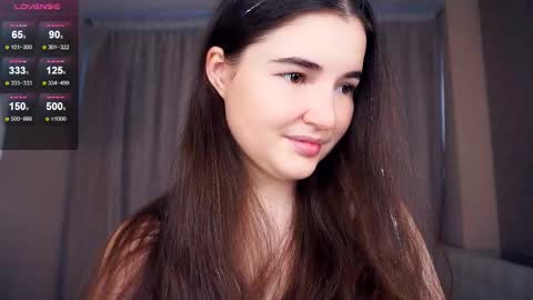 Lana  1800 - 0330 UTC   Mia 0700- 1630 UTC online show from October 24, 6:10 am