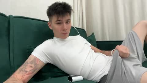 Mark online show from April 18, 1:26 pm