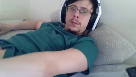 agamer online show from March 24, 12:43 pm