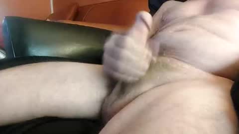 agape433534 online show from April 18, 6:23 pm