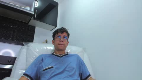 AGAR online show from December 3, 7:43 am