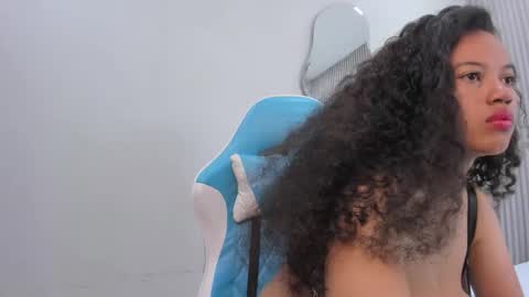 Snapshot of agata18_ chatting on October 24, 2:46 pm A G A T A  online show from October 24, 2:46 pm
