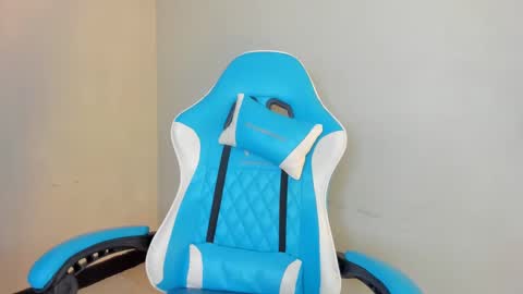 Snapshot of agata18_ chatting on November 20, 12:49 pm A G A T A online show from November 20, 12:49 pm