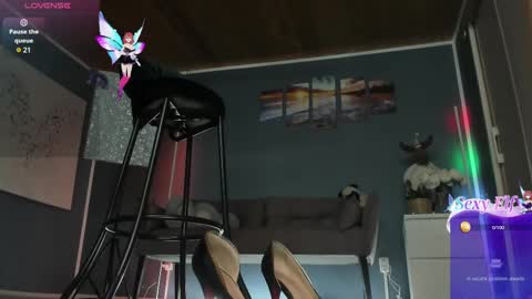 Snapshot of agata_kriste7 chatting on February 24, 1:13 am Agata Kriste online show from February 24, 1:13 am