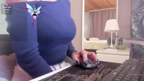 Snapshot of agata_kriste7 chatting on October 26, 10:10 am Agata Kriste online show from October 26, 10:10 am