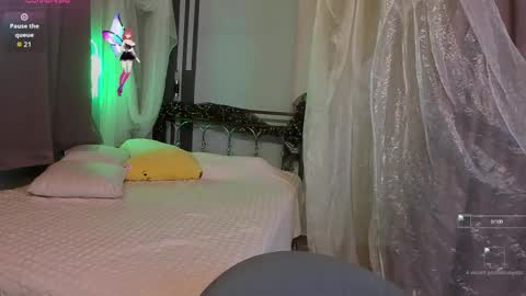 Snapshot of agata_kriste7 chatting on November 21, 11:14 pm Agata Kriste online show from November 21, 11:14 pm