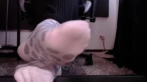 Agata Collinss online show from April 19, 9:28 pm