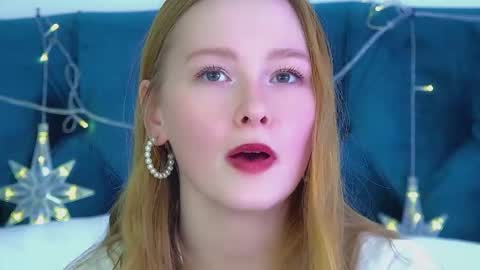 AgataFoxley online show from December 17, 6:14 pm