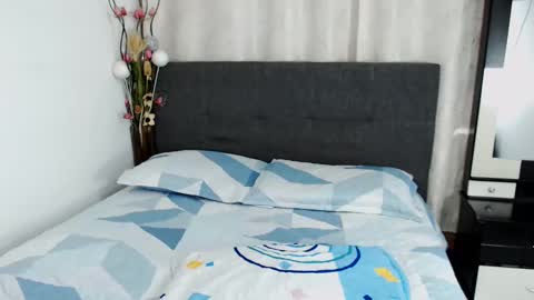 johana online show from March 12, 5:38 pm