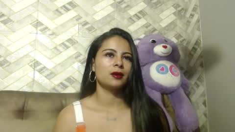 Snapshot of agatha15_ chatting on November 24, 11:43 am Agatha online show from November 24, 11:43 am