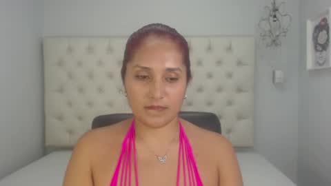 agatha_collinz online show from December 20, 12:08 am