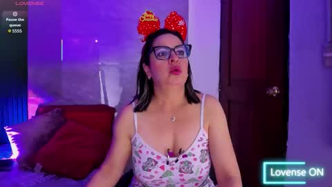 agatha_pleasure online show from December 18, 11:49 am