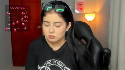 Cat online show from February 1, 5:39 am