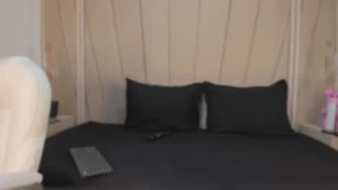 Agatha Steel online show from April 8, 7:58 pm