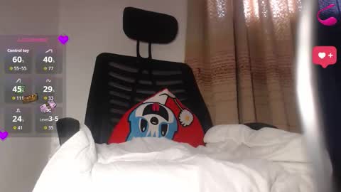      online show from May 22, 1:39 pm