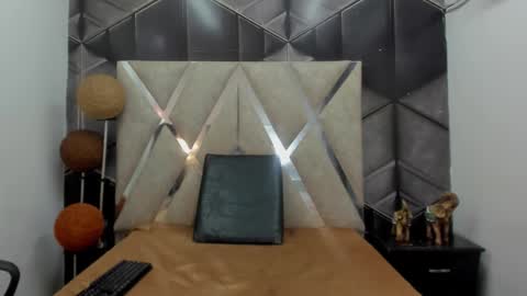 agatta_adams online show from March 22, 1:58 pm