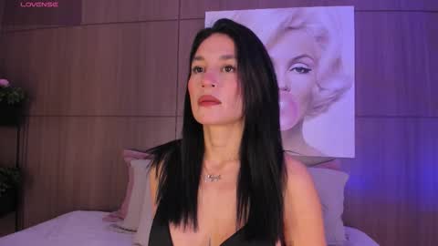    online show from September 28, 11:21 pm