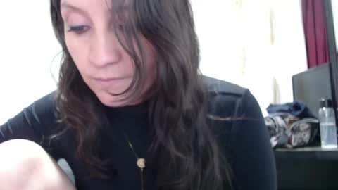 Snapshot of agel_sw1 chatting on March 6, 8:48 pm Angel online show from March 6, 8:48 pm