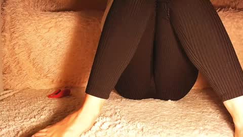 Snapshot of agent_pr0vocateur chatting on January 5, 1:04 pm Sasha online show from January 5, 1:04 pm