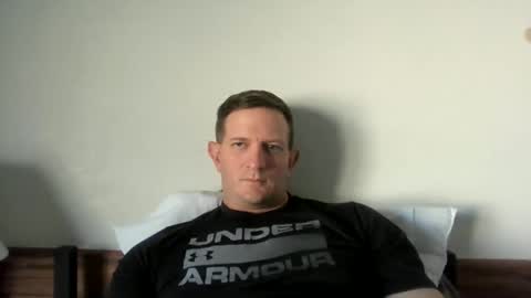 Snapshot of agg3131 chatting on February 28, 10:33 pm Andrew G online show from February 28, 10:33 pm