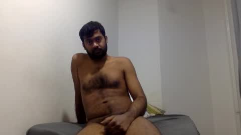 aggaggs online show from November 2, 7:22 am