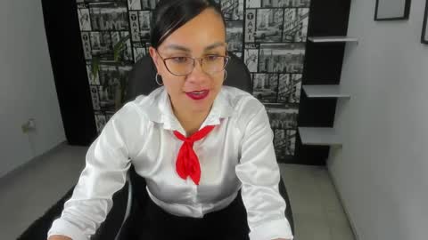 Aghata Moon online show from December 17, 8:43 pm