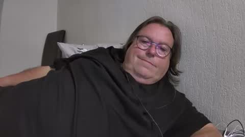 Agias online show from September 14, 6:45 am