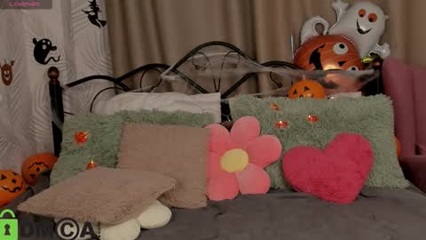 Agnes online show from October 26, 8:42 am