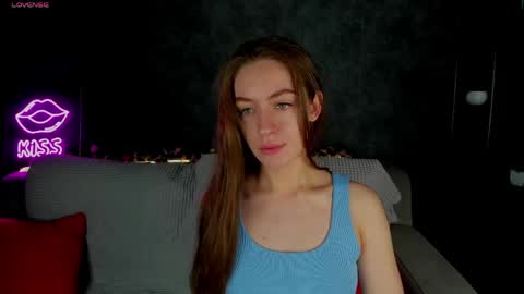 agnes wells online show from April 5, 1:03 am