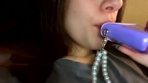 Agnes online show from November 29, 10:07 am