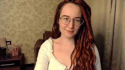 Agnes online show from October 18, 10:10 pm