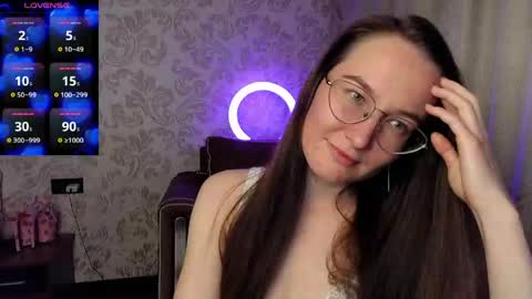 Agnes online show from March 18, 10:13 pm