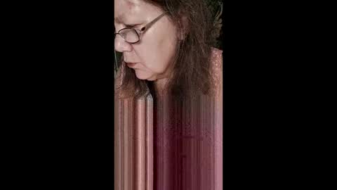 Snapshot of agnessalady chatting on May 23, 3:01 am agnessalady online show from May 23, 3:01 am