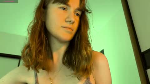 Snapshot of agniia257 chatting on June 8, 8:42 pm Kleya online show from June 8, 8:42 pm